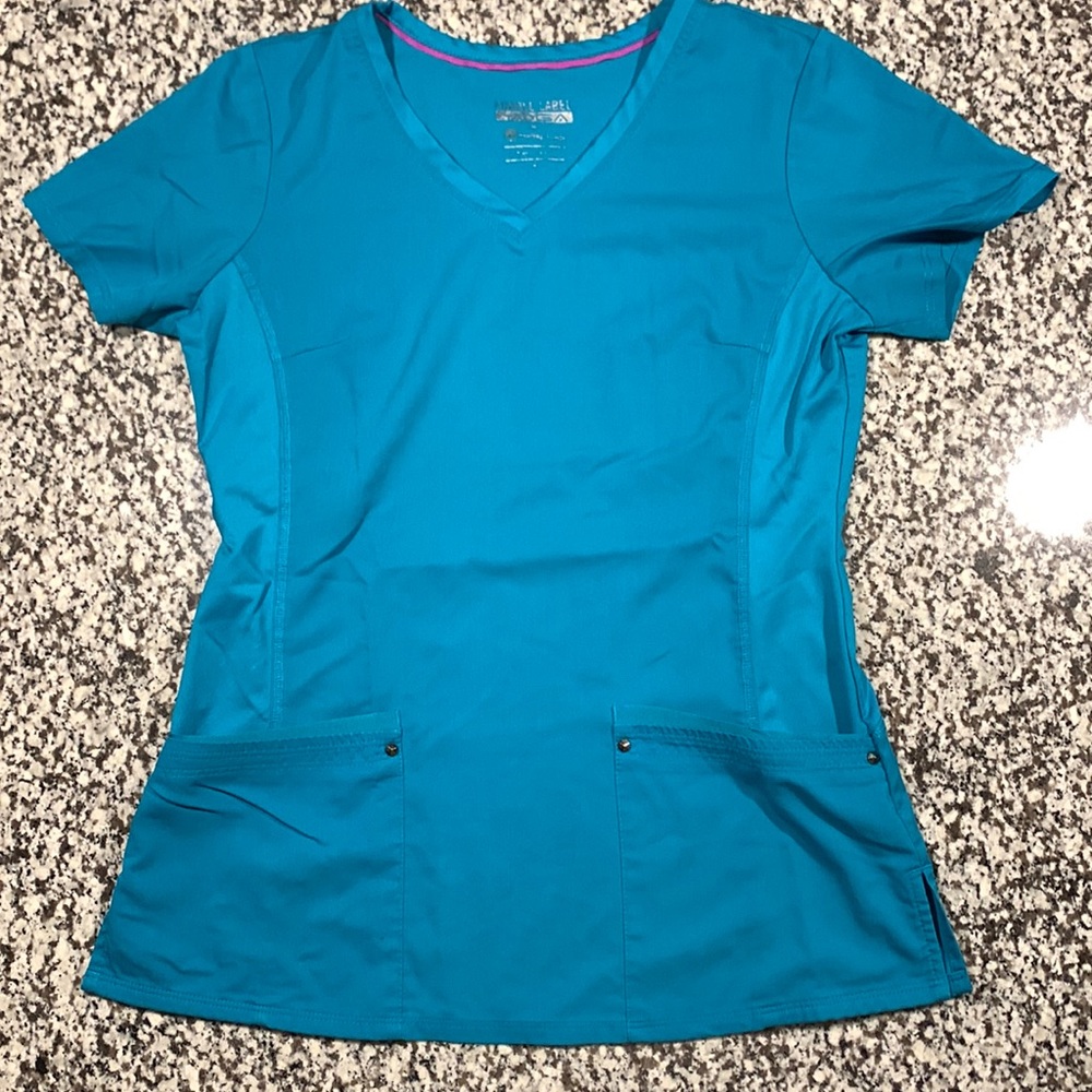 Purple label scrub top size small